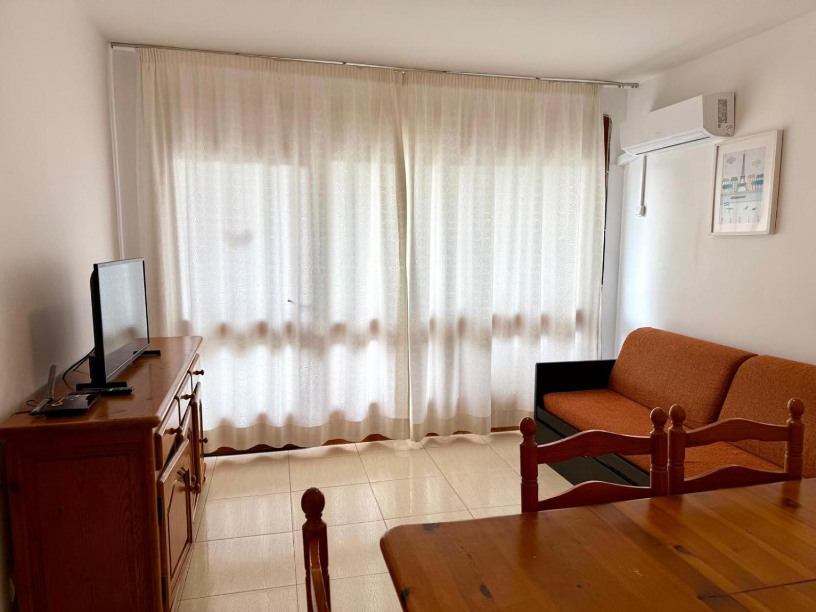 Apartamentos Colon Salou Dış mekan fotoğraf
